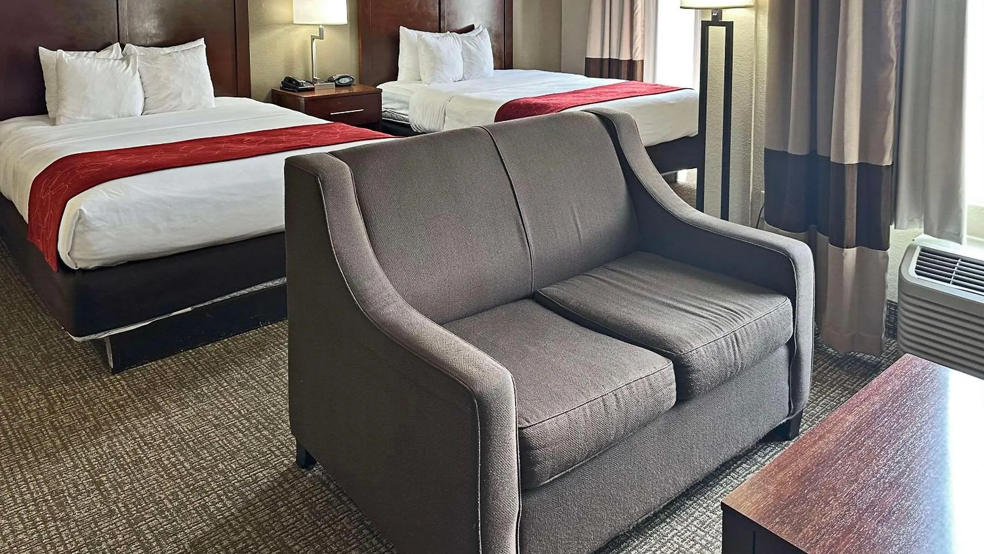 Hotell Comfort Suites Concord Mills